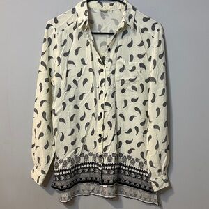 UO Ecote Vintage Y2K Style Black and Cream Paisley Button-Down Shirt Retro